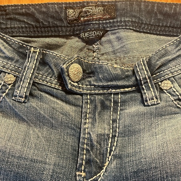 SILVER Jean Shorts - Size: 29 - “Tuesday” Distressed - Picture 3 of 5